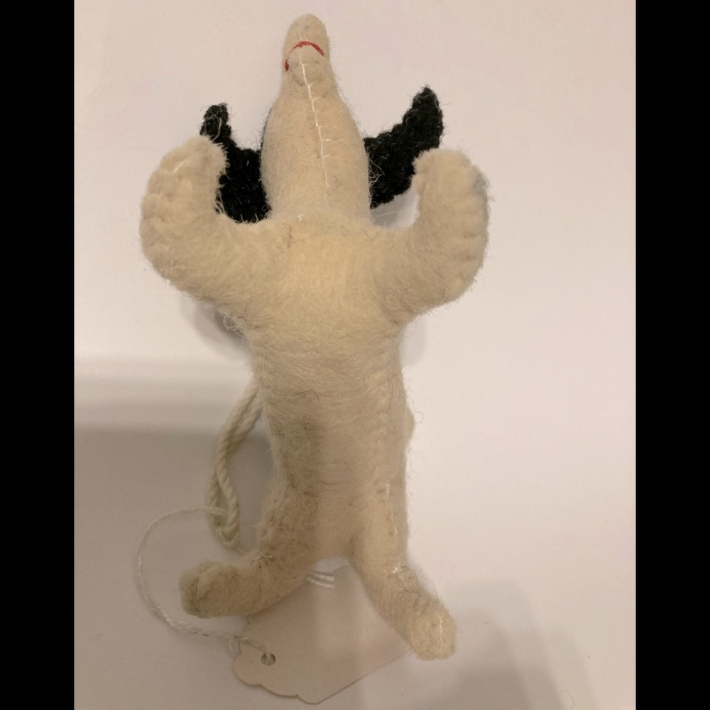 “TERRIER” Felted Dog Ornament - Picture 4 of 7